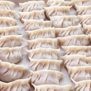 Мұздатылған тағамды автоматты орау машинасы